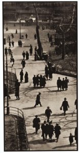Paul Strand: New York 1915. Quelle: WikiMedia.org