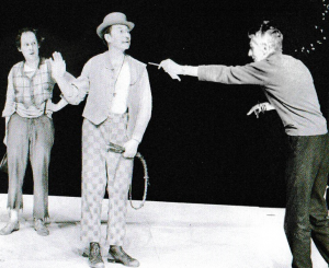 Samuel Beckett (mit Klaus Herm und Carl Raddatz) bei Proben zu Warten auf Godot in Berlin 1975